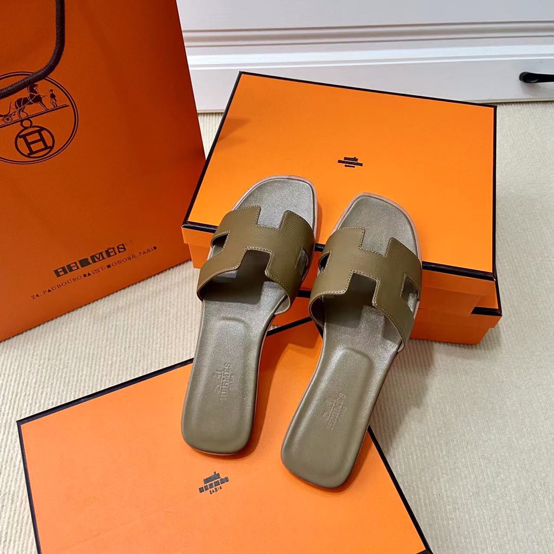 에르메스 올수공 오란 슬리퍼 샌들 앱송 57